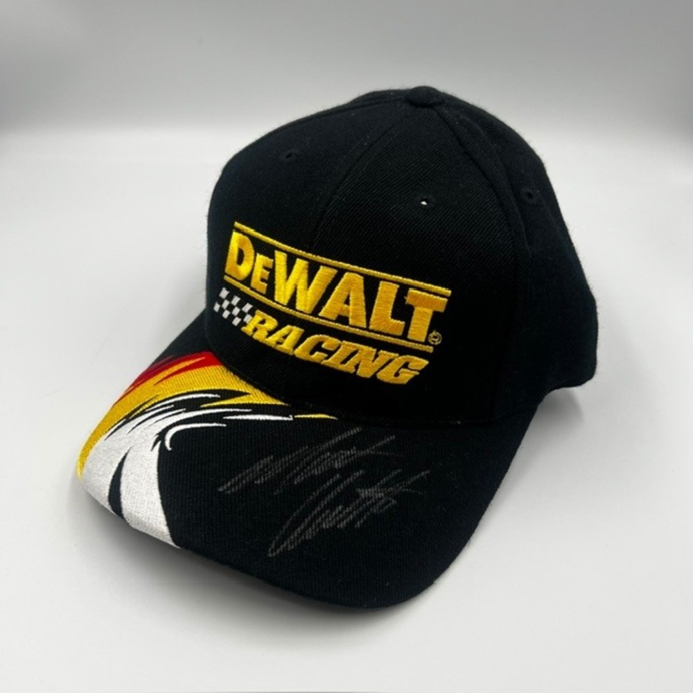 New Matt Kenseth DeWALT Racing NASCAR Hat Roush Racing #17 Signed Black Hat